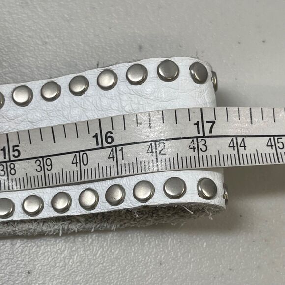 Vintage Cache Belt White Studded Leather Beaded Rhinestone Metal Buckle M - Picture 13 of 14